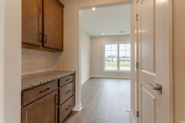 5143 Jackson Drive, Newburgh, IN 47630