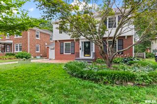 1417 S DOUGLAS Avenue, Springfield, IL 62704
