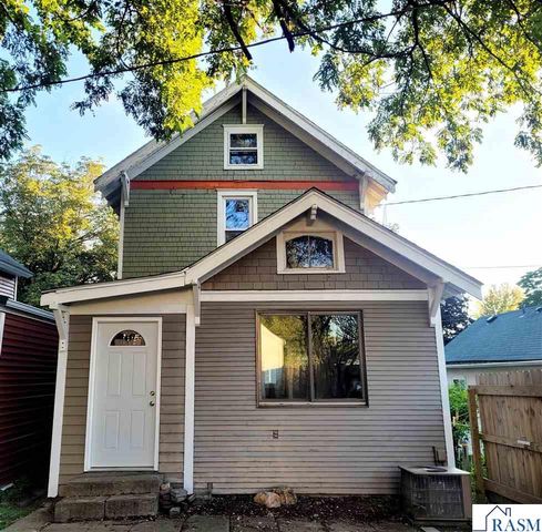 322 E Vine Street, Mankato, MN 56001