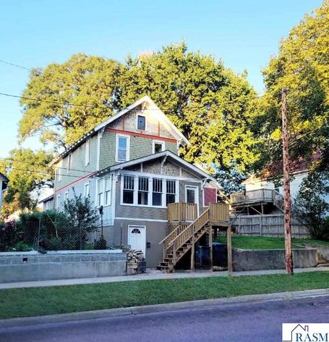 322 E Vine Street, Mankato, MN 56001