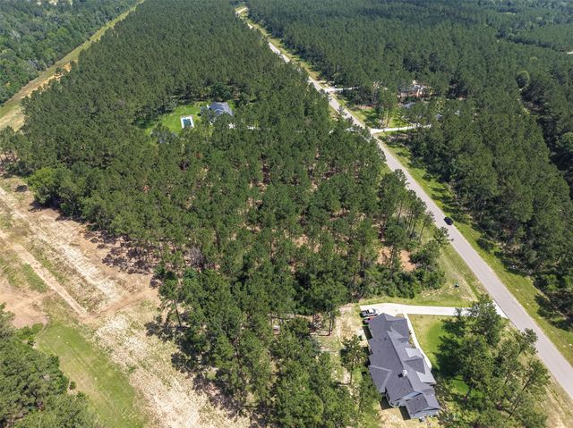 15631 Forest Grove Drive, Willis, TX 77378