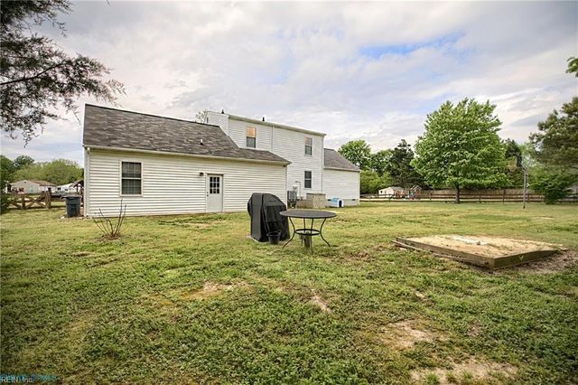 6727 Harvest CIR, Gloucester, VA 23061