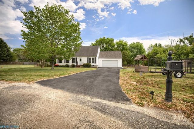 6727 Harvest CIR, Gloucester, VA 23061