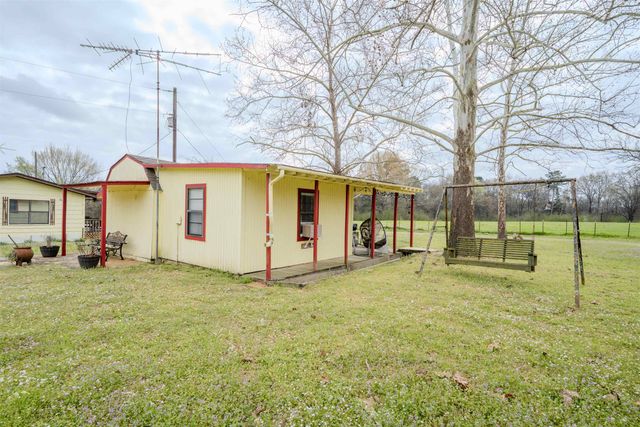 6371 FM 49, Gilmer, TX 75644