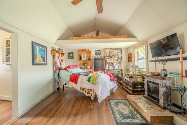 6371 FM 49, Gilmer, TX 75644