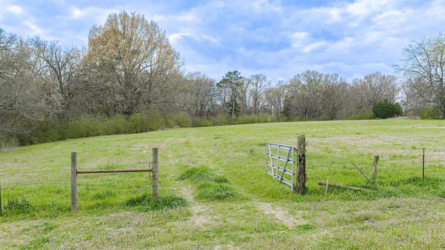 6371 FM 49, Gilmer, TX 75644