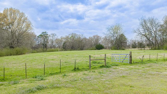 6371 FM 49, Gilmer, TX 75644