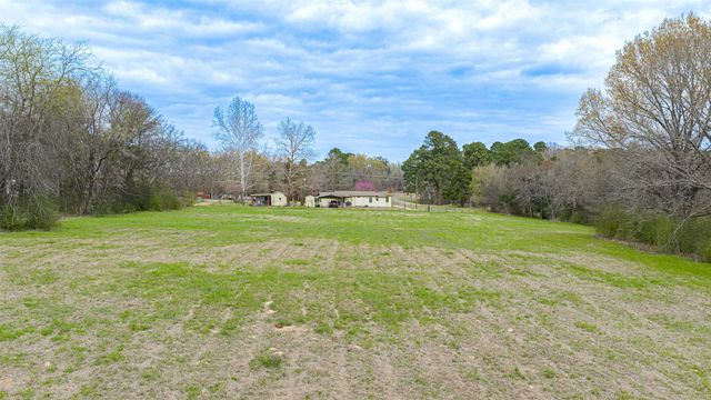 6371 FM 49, Gilmer, TX 75644