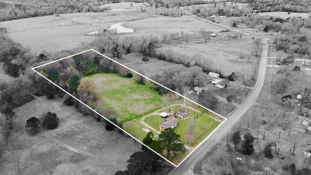 6371 FM 49, Gilmer, TX 75644