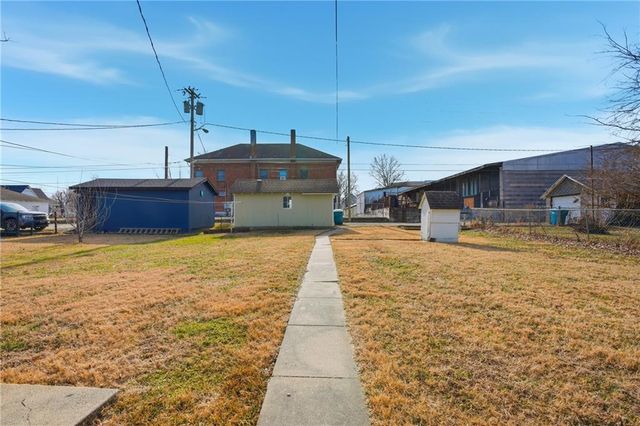 421 Parker Avenue, Osawatomie, KS 66064