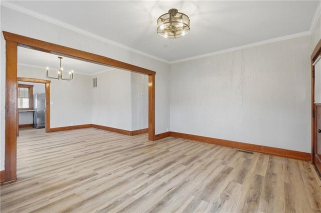 421 Parker Avenue, Osawatomie, KS 66064