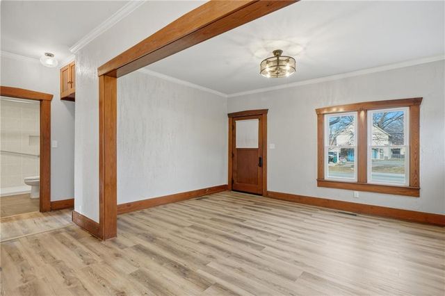 421 Parker Avenue, Osawatomie, KS 66064