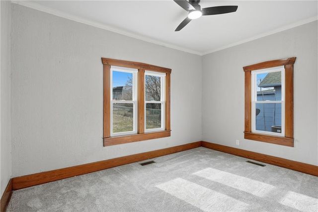 421 Parker Avenue, Osawatomie, KS 66064