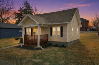 421 Parker Avenue, Osawatomie, KS 66064