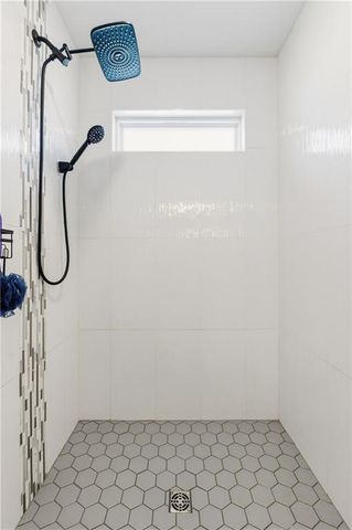 12213 N Virginia Avenue, Kansas City, MO 64165