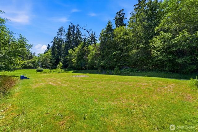 1352 14th Avenue, Fox Island, WA 98333