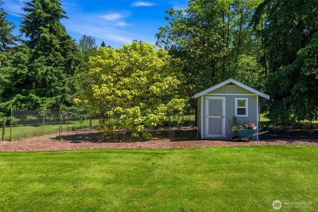 1352 14th Avenue, Fox Island, WA 98333