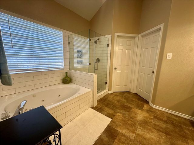 3122 Hemingway Drive, Montgomery, TX 77356