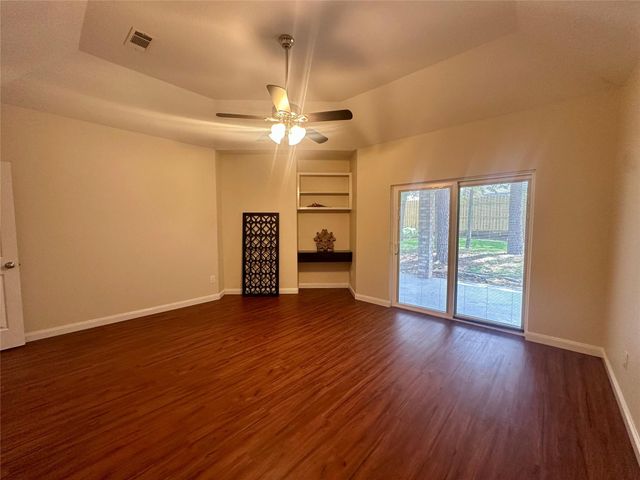 3122 Hemingway Drive, Montgomery, TX 77356