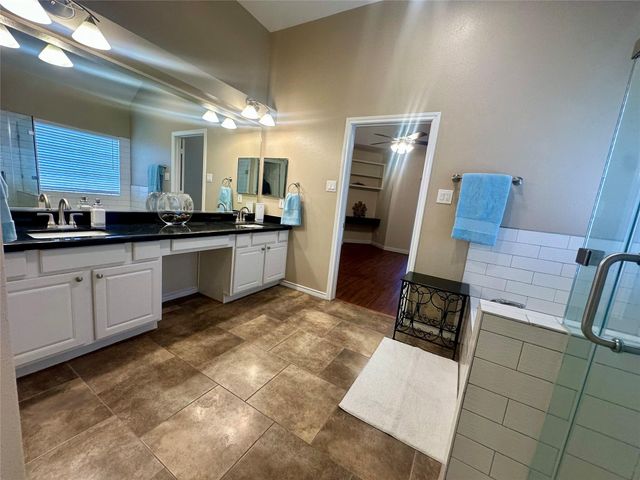 3122 Hemingway Drive, Montgomery, TX 77356