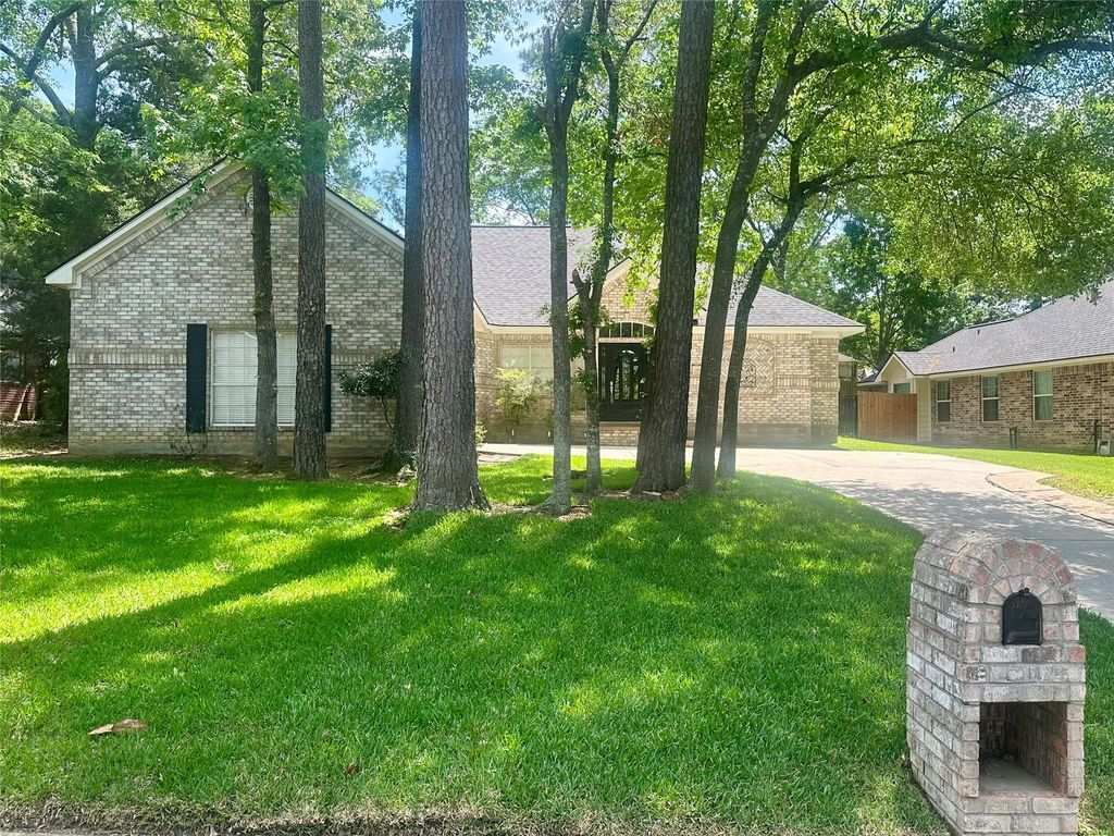 3122 Hemingway Drive, Montgomery, TX 77356