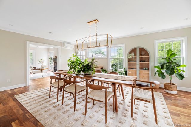 209 Van Cortlandt Park Avenue, Yonkers, NY 10705