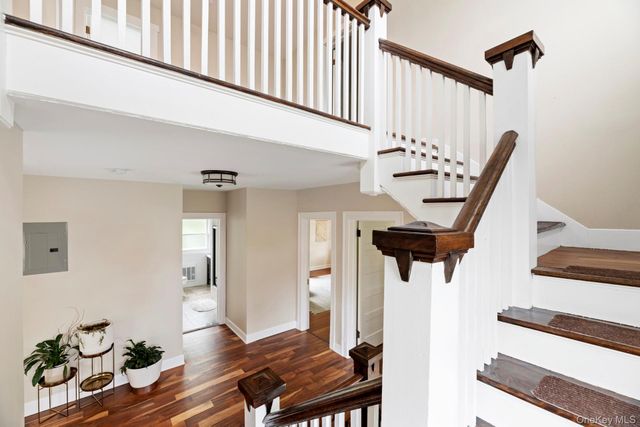 209 Van Cortlandt Park Avenue, Yonkers, NY 10705