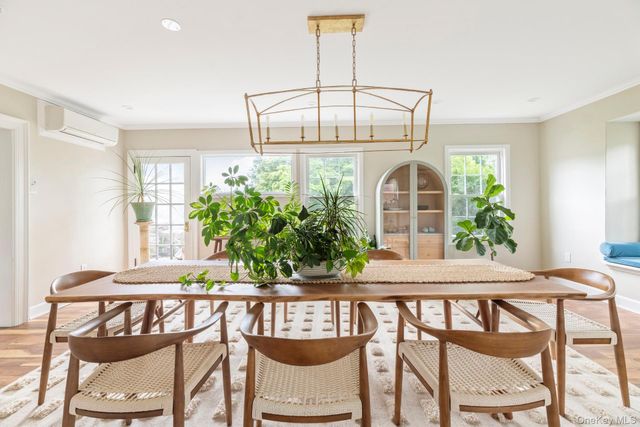 209 Van Cortlandt Park Avenue, Yonkers, NY 10705