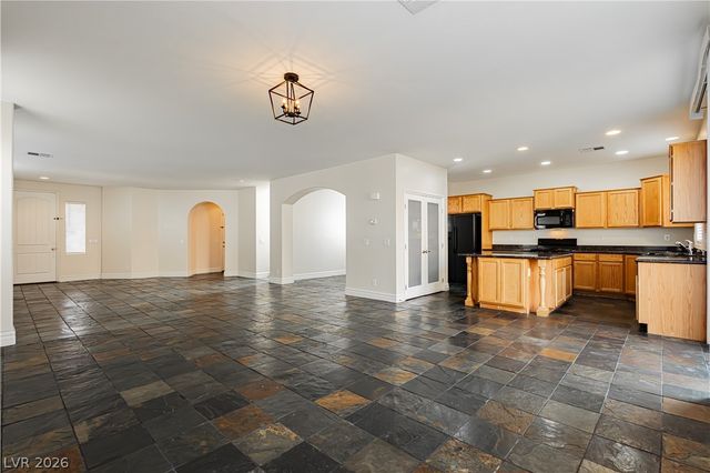 178 Castle Course Avenue, Las Vegas, NV 89148