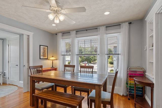 51 Gooch St, Melrose, MA 02176