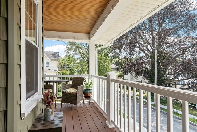 51 Gooch St, Melrose, MA 02176