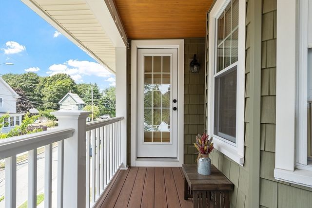 51 Gooch St, Melrose, MA 02176
