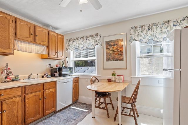 51 Gooch St, Melrose, MA 02176