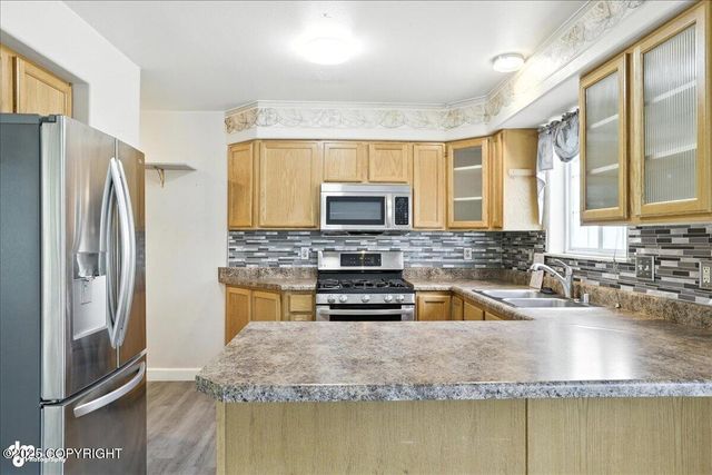 6821 Gold Kings Circle, #D, Anchorage, AK 99504