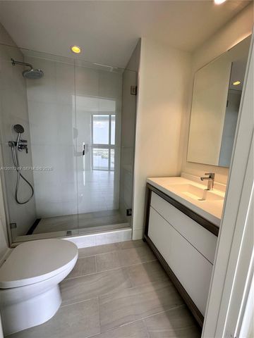 2000 Metropica Way 2003, Sunrise, FL 33323