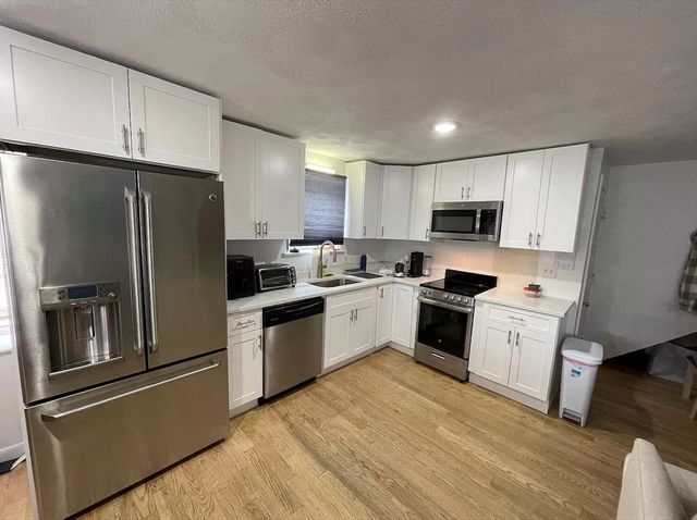 314 East 8th St 1, Boston, MA 02127