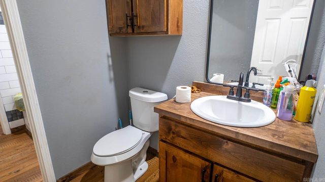 720 Archer Avenue, Mammoth Spring, AR 72554