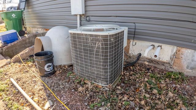 720 Archer Avenue, Mammoth Spring, AR 72554