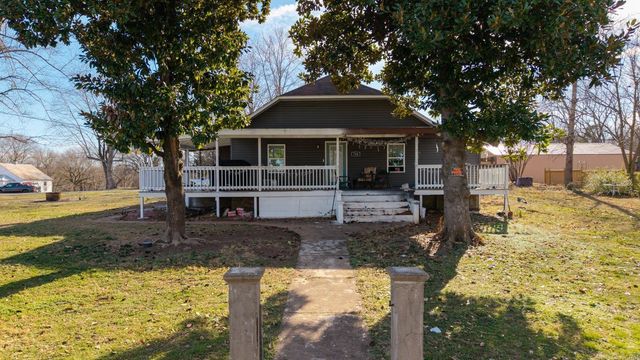 720 Archer Avenue, Mammoth Spring, AR 72554