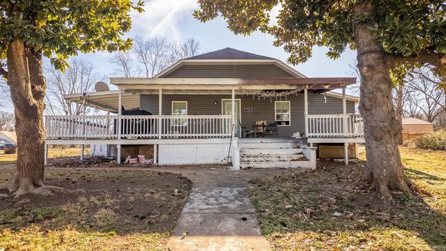 720 Archer Avenue, Mammoth Spring, AR 72554