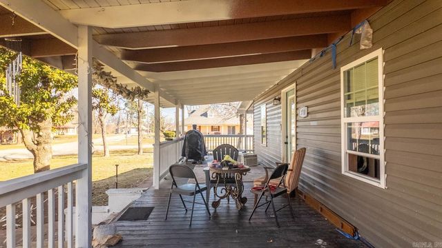 720 Archer Avenue, Mammoth Spring, AR 72554