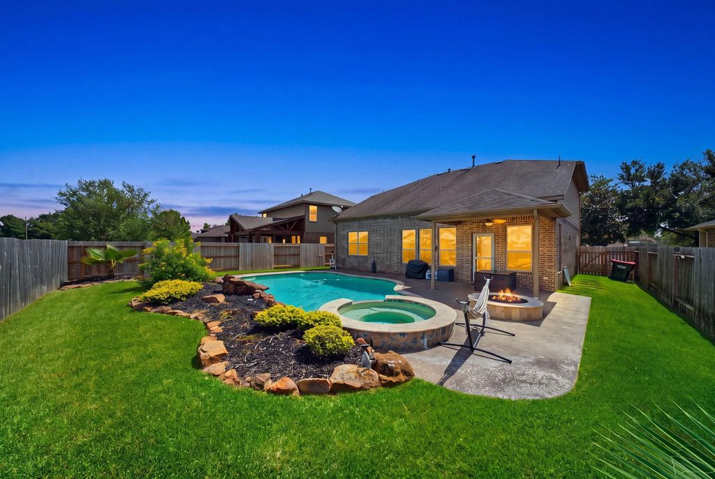 22538 Stillwater Valley Lane, Porter, TX 77365