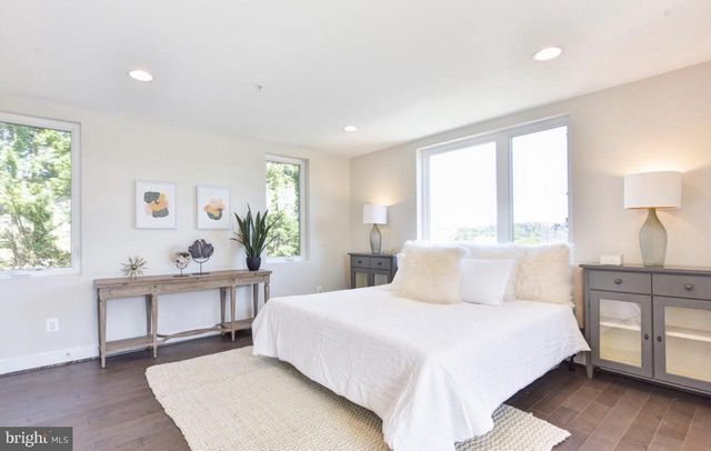 2815 24TH RD S, Arlington, VA 22206