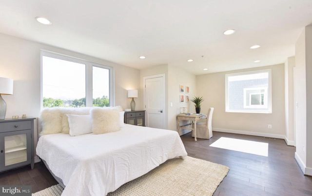 2815 24TH RD S, Arlington, VA 22206