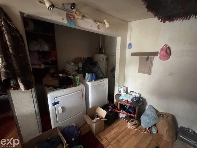 2006 Mershon Street, Saginaw, MI 48602