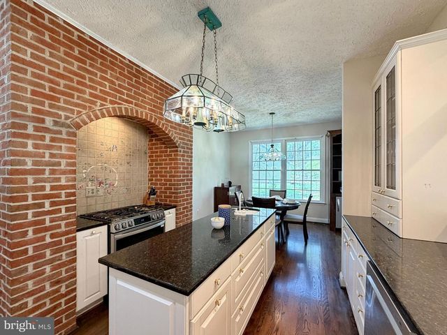 15119 BEACON HILL CIR, Issue, MD 20645