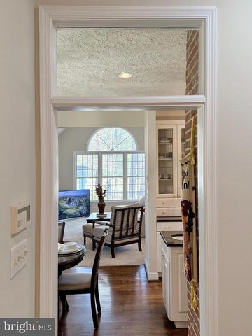 15119 BEACON HILL CIR, Issue, MD 20645