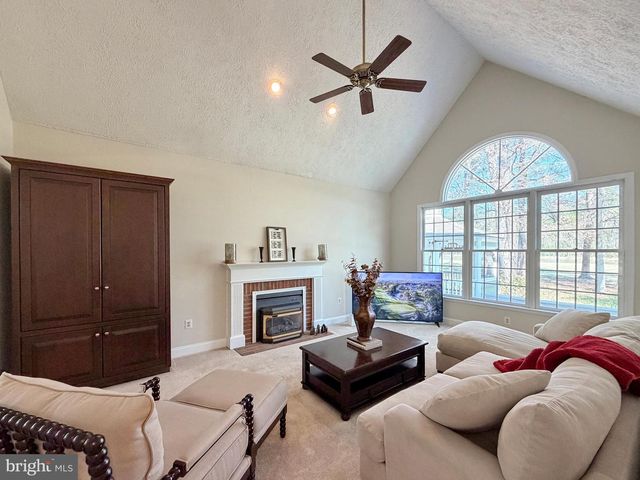15119 BEACON HILL CIR, Issue, MD 20645