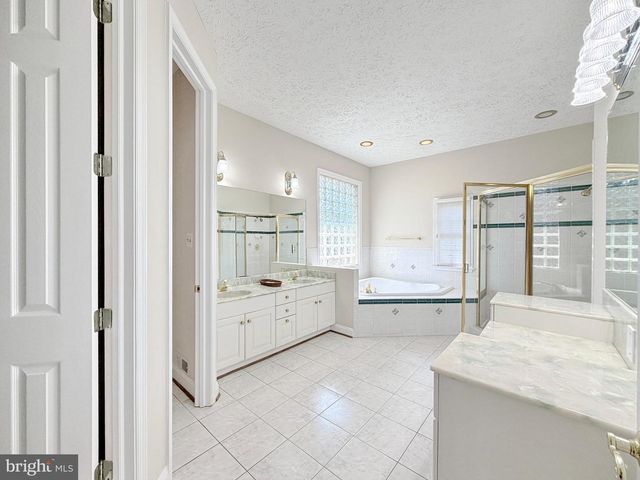 15119 BEACON HILL CIR, Issue, MD 20645