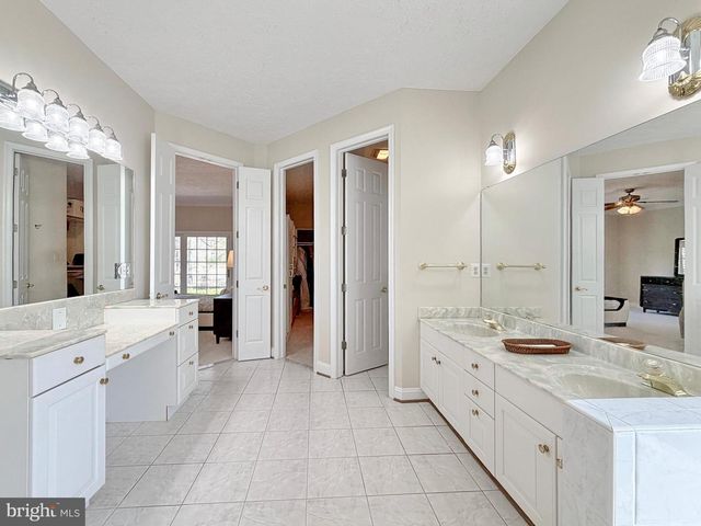 15119 BEACON HILL CIR, Issue, MD 20645